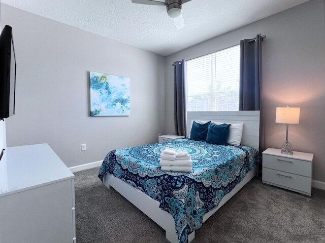 5 ベッド 5 バス サウスフェイシングプール ホーム ストーリー レイク 5 ベッドルーム ホーム バイ RedAwning