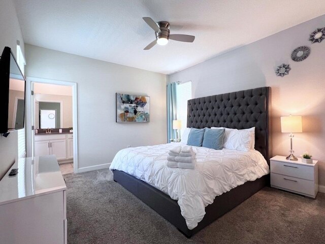 5 ベッド 5 バス サウスフェイシングプール ホーム ストーリー レイク 5 ベッドルーム ホーム バイ RedAwning