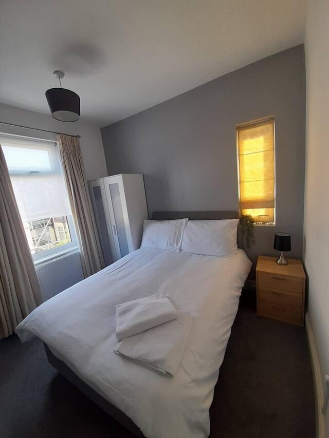 スタイリッシュ  4 ベッド ハウス - 15 ミン トゥ マンチェスター センター