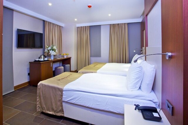 ザ コーチ ホテル