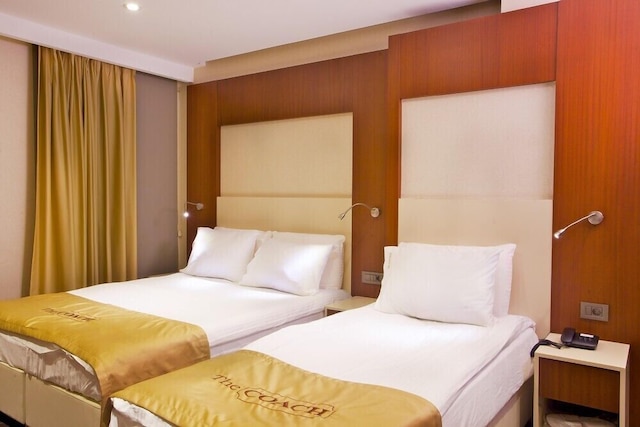 ザ コーチ ホテル