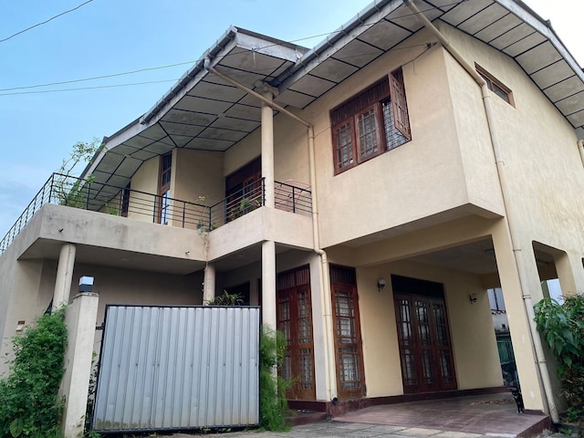 オアシス・コロンボ