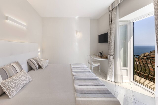 ヴィラ・カルロッタ・ミノリ