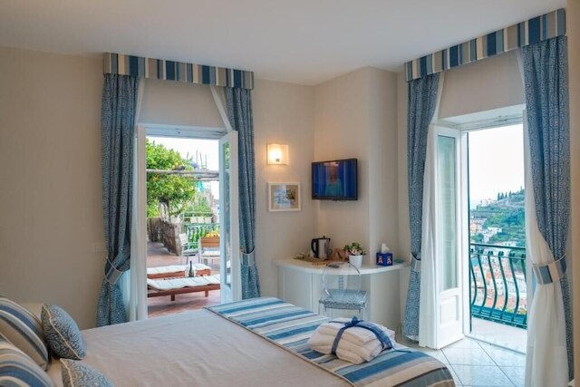 ヴィラ・カルロッタ・ミノリ