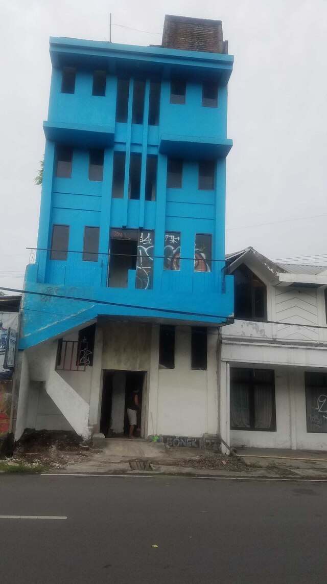 OYO ライフ 92104 ホテル モリス シャリア