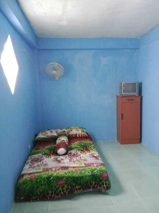 OYO ライフ 92104 ホテル モリス シャリア