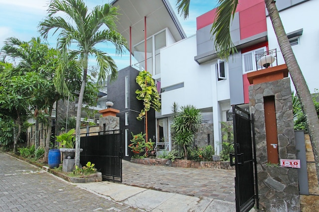 キャピタル O 91665 D'プロフ エクスクルーシブ ゲストハウス