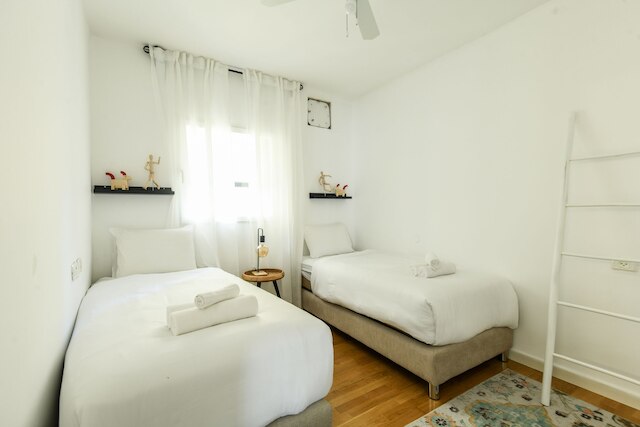 スタイリッシュ3-BRアパートウバルコニーアンドパーキング