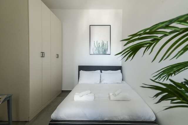 オプレントイーズ2BRアパートインミッドタウン