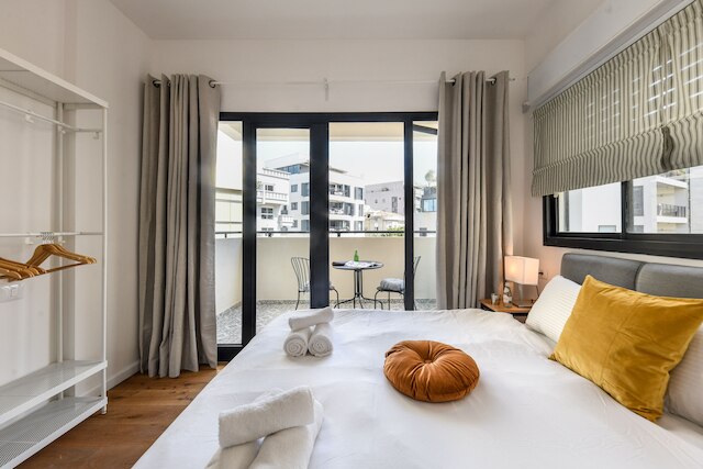 スタイリッシュ2BDバウハウスアパートウバルコニー