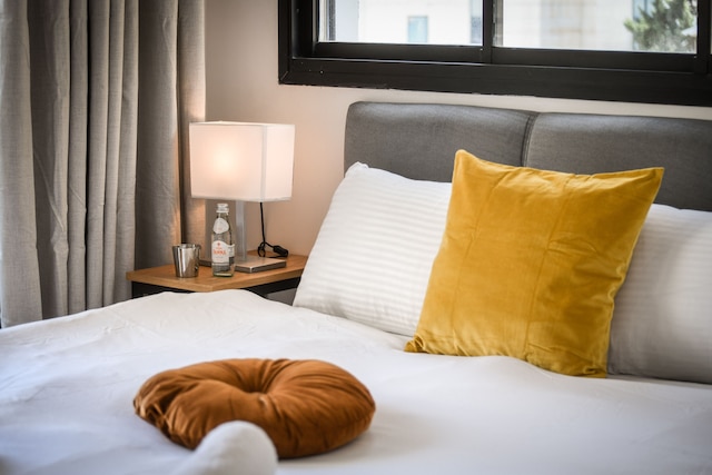 スタイリッシュ2BDバウハウスアパートウバルコニー