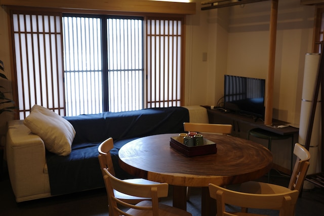 継〈TSUNAGU〉 空蝉〈Utsusemi〉/帚木〈Hahakigi〉