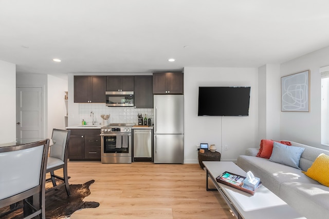 ザ スウィーテスト ヒル - 81 ウォークスコア