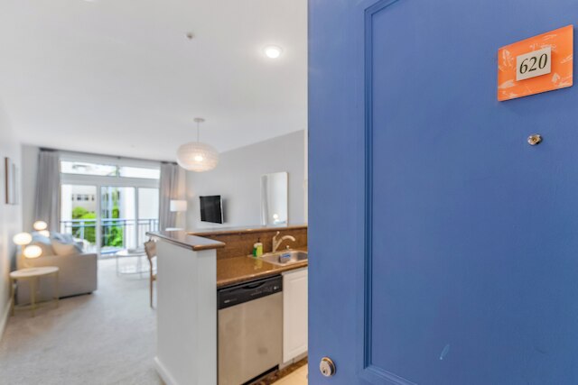 ベルタウン パーチ エクスプロー ライク ア ローカル