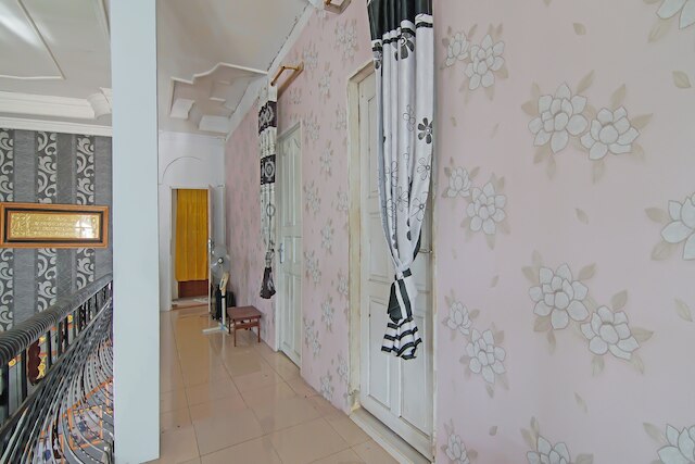 ホテル O ヨゼフ ホームステイ シャリア