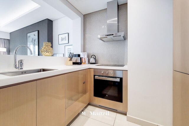 マンジル - コージー 1BR ニア ダウンタウン ウィズ スイミング プール