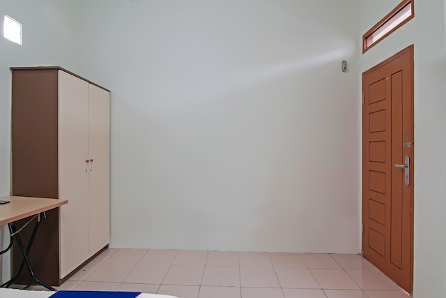 スポット オン 92093 フェリ ホームステイ