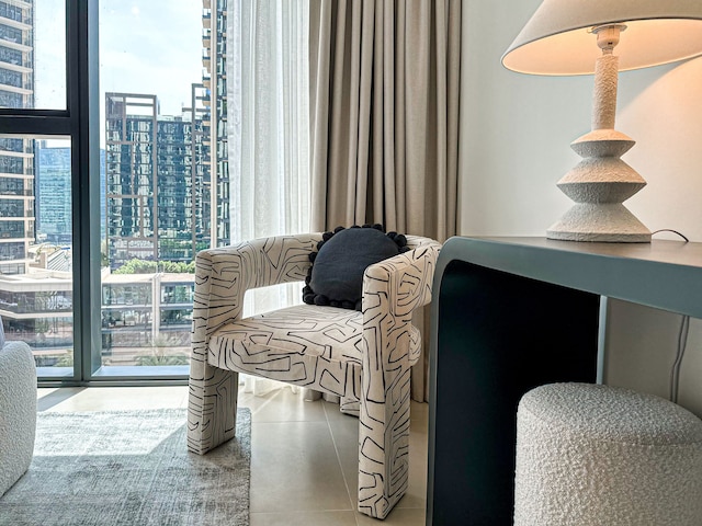 ハイゲスト - アクトタワー1