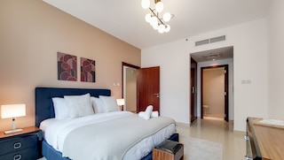 マンジル -コージー 1BR アパート ウィズ ダウンタウン スカイライン ブルジュ ビュー