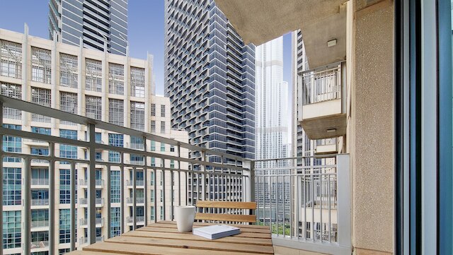 マンジル -コージー 1BR アパート ウィズ ダウンタウン スカイライン ブルジュ ビュー