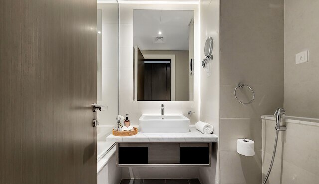 マンジル - 1BR イン ビジネス ベイ ウィズ ブルジュ & カナル ビュー