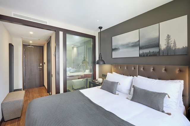 ホテルコルテスランブラ