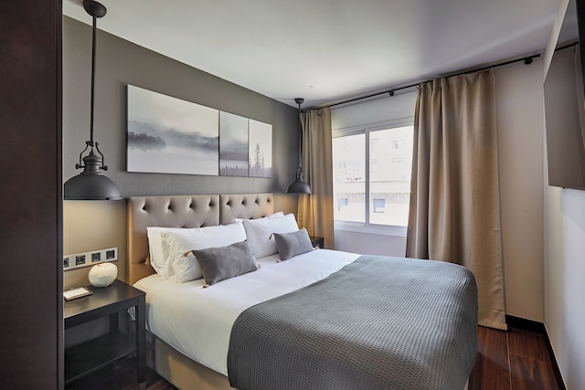 ホテルコルテスランブラ