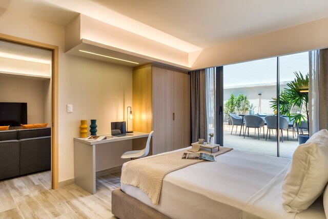 ULIV パークリンカーン