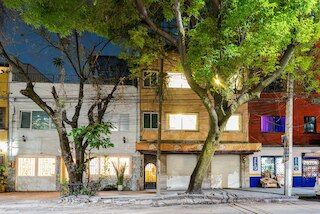 コンデサ ザモラ ロフツ バイ VH