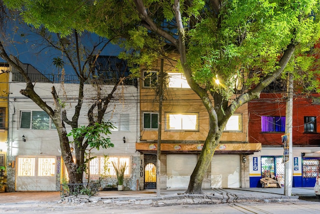 コンデサ ザモラ ロフツ バイ VH