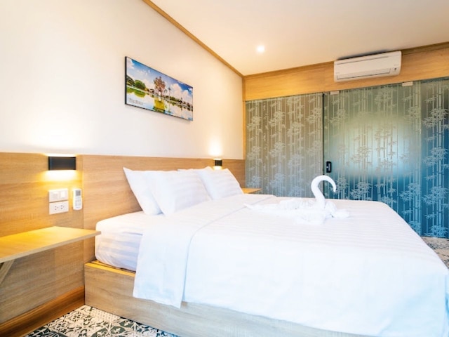 ニューチャンパブティックホテル