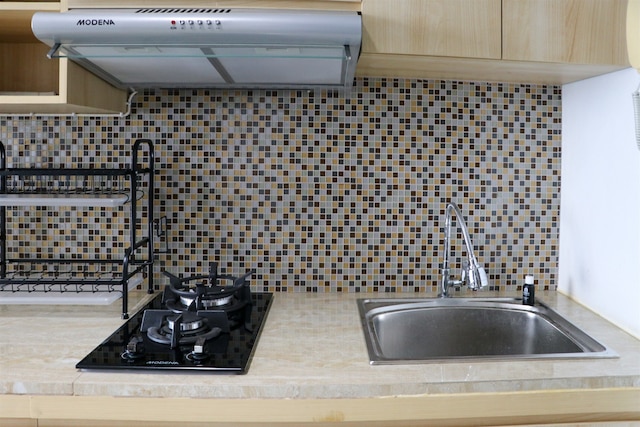 コンフォート ステイ スタジオ アット タマンサリ ザ ハイブ  アパートメント