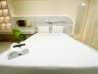 ナイス アンド エレガント スタジオ  アパートメント  アット ワーホル （W /R)  レジデンス