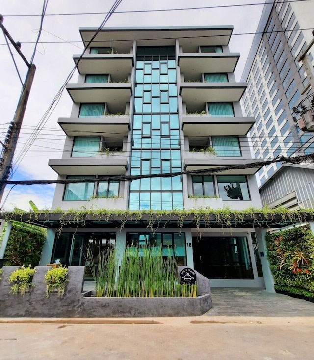 アマズハウスラグジュアリーブティックホテル