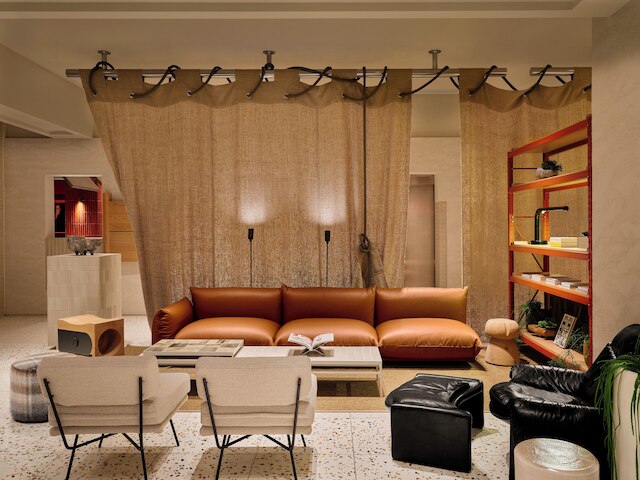 ザ・スタンダードX, メルボルン