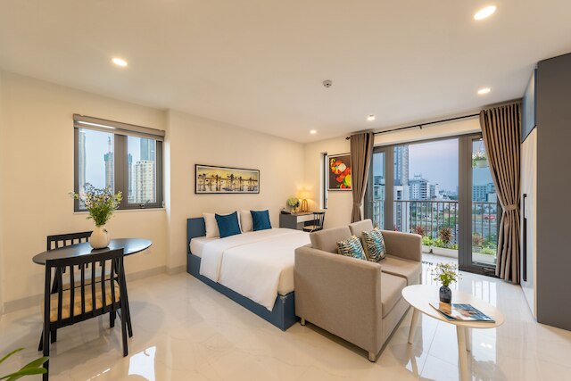 ザ ホーム ホテル & アパートメント