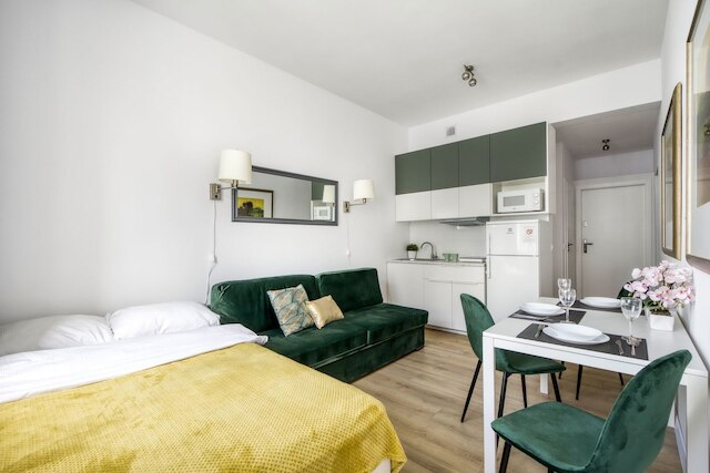 ユニット ミニスタジオ ビトワ ワルシャフスキ