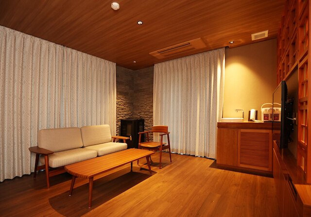 奥八女別邸やべのもり