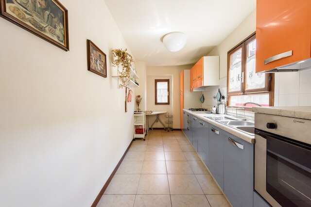 サンタ クローチェズ ヴィンテージ バイ メガ