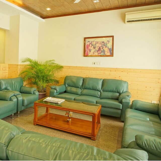 UDS ヴィラ - ネクスト トゥ VFS, ウォーキング トゥ コノート プレイス