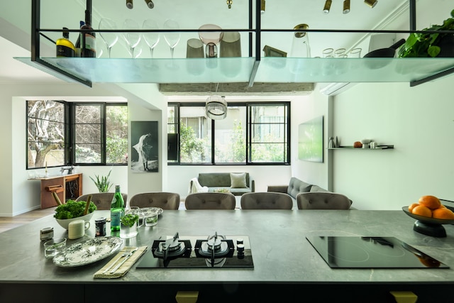 ソフィスティケイテッド・テルアビブ・リトリート 1BRアパート