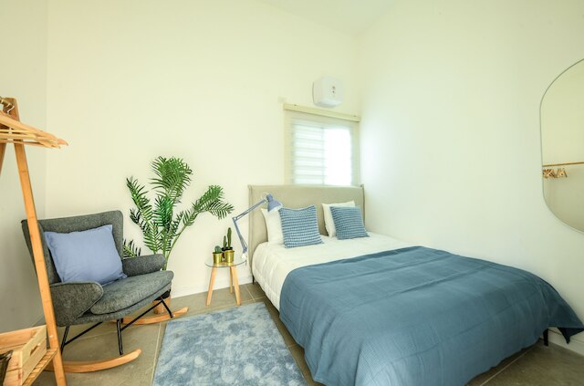 スペーシャス 3BR アパート w ガーデン ラマトハシャロン