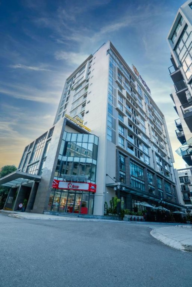 ネスタ - ザ グランドハオナム