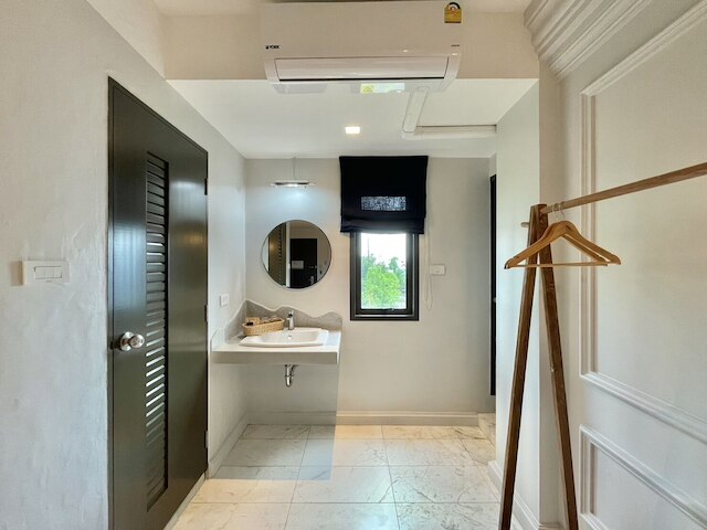 ウィアンヴィルブティックホテル