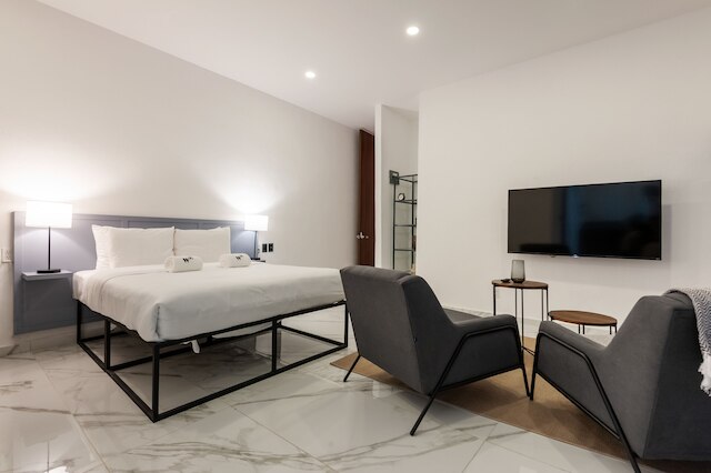 ウィンウッド・ハウス・アラン・ポー