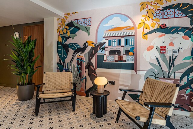 ウィーブ・スイーツ - ミッドタウン