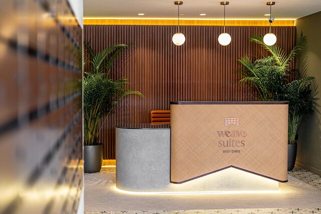 ウィーブ・スイーツ - ミッドタウン