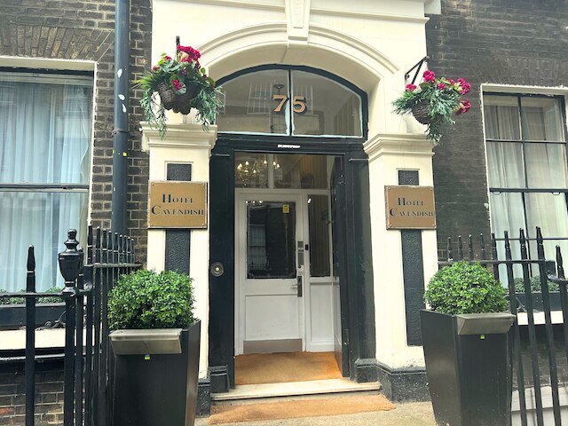 ホテル・キャヴェンディッシュ