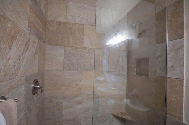 コナ バリ カイ 214 オーシャンフロント 2 ベッドルーム コンド バイ レッドオーニング