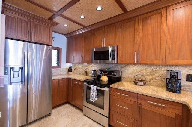 コナ バリ カイ 214 オーシャンフロント 2 ベッドルーム コンド バイ レッドオーニング